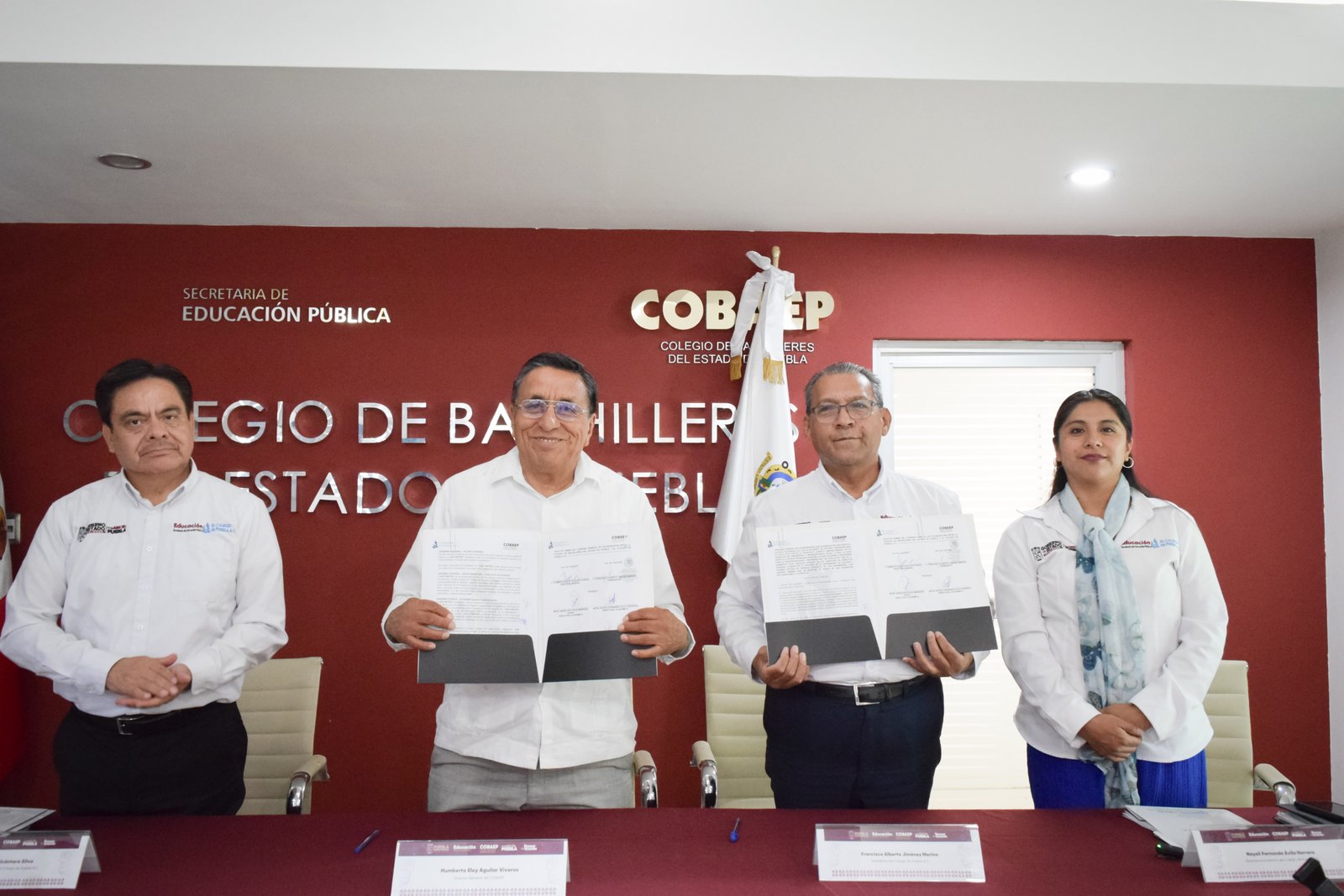 Firma El Colegio de Puebla convenio de colaboración con el COBAEP